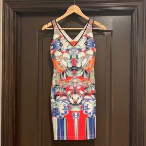 NWOT - Fitted floral print mini dress.